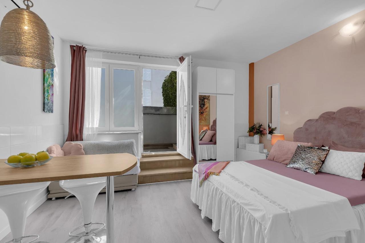 Apartments Barbara Makarska Buitenkant foto